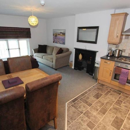 Top Floor Character Apartment In The Heart Of The City Centre 切斯特 外观 照片